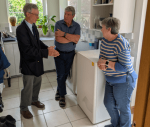 dr andrew murrison visits tepeo ZEB homeowners